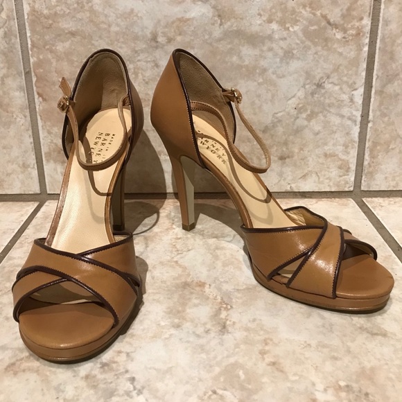 Barney’s New York Heels - Picture 3 of 8